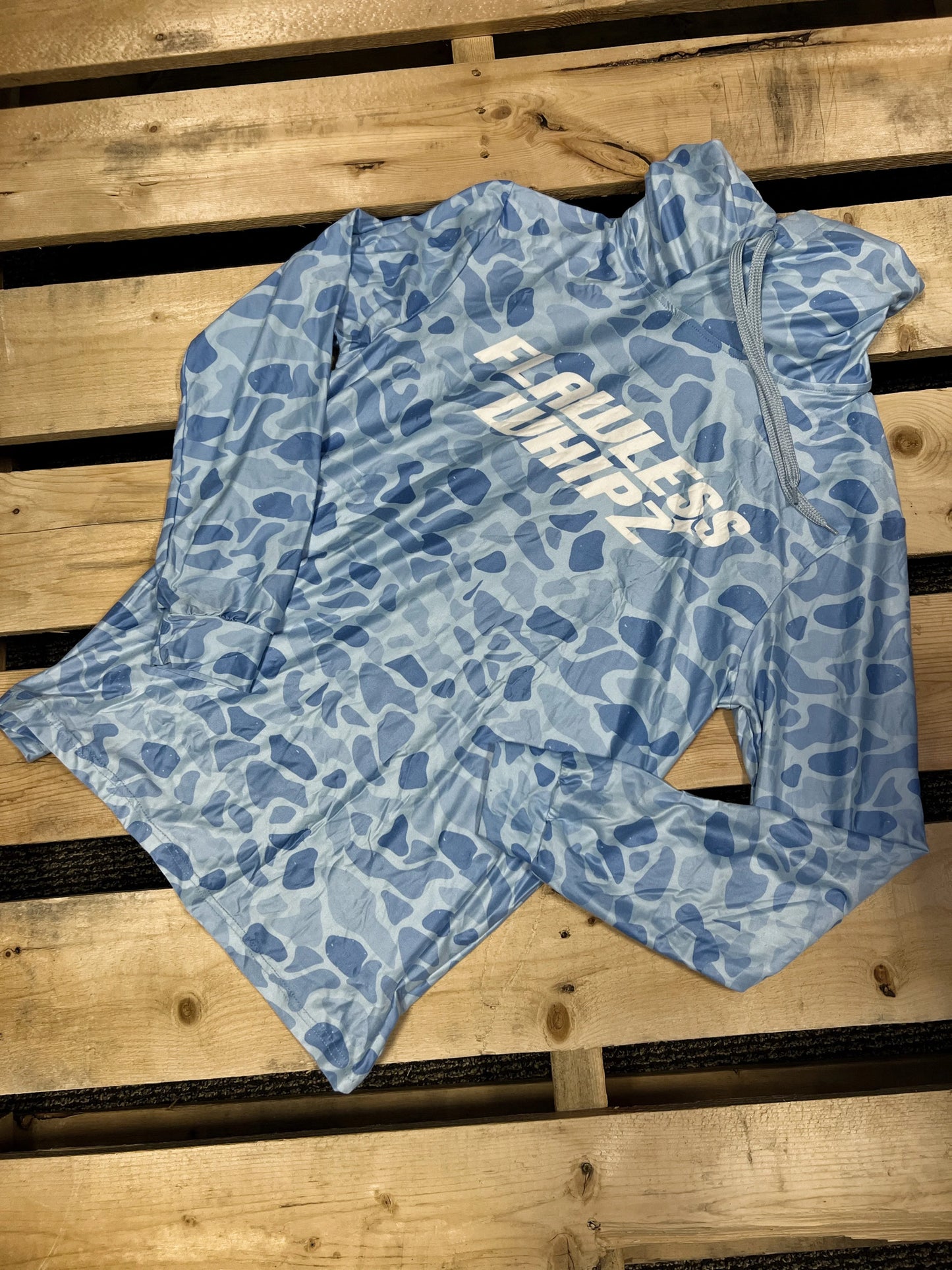 FW BLUE CAMO HOODIE LARGE